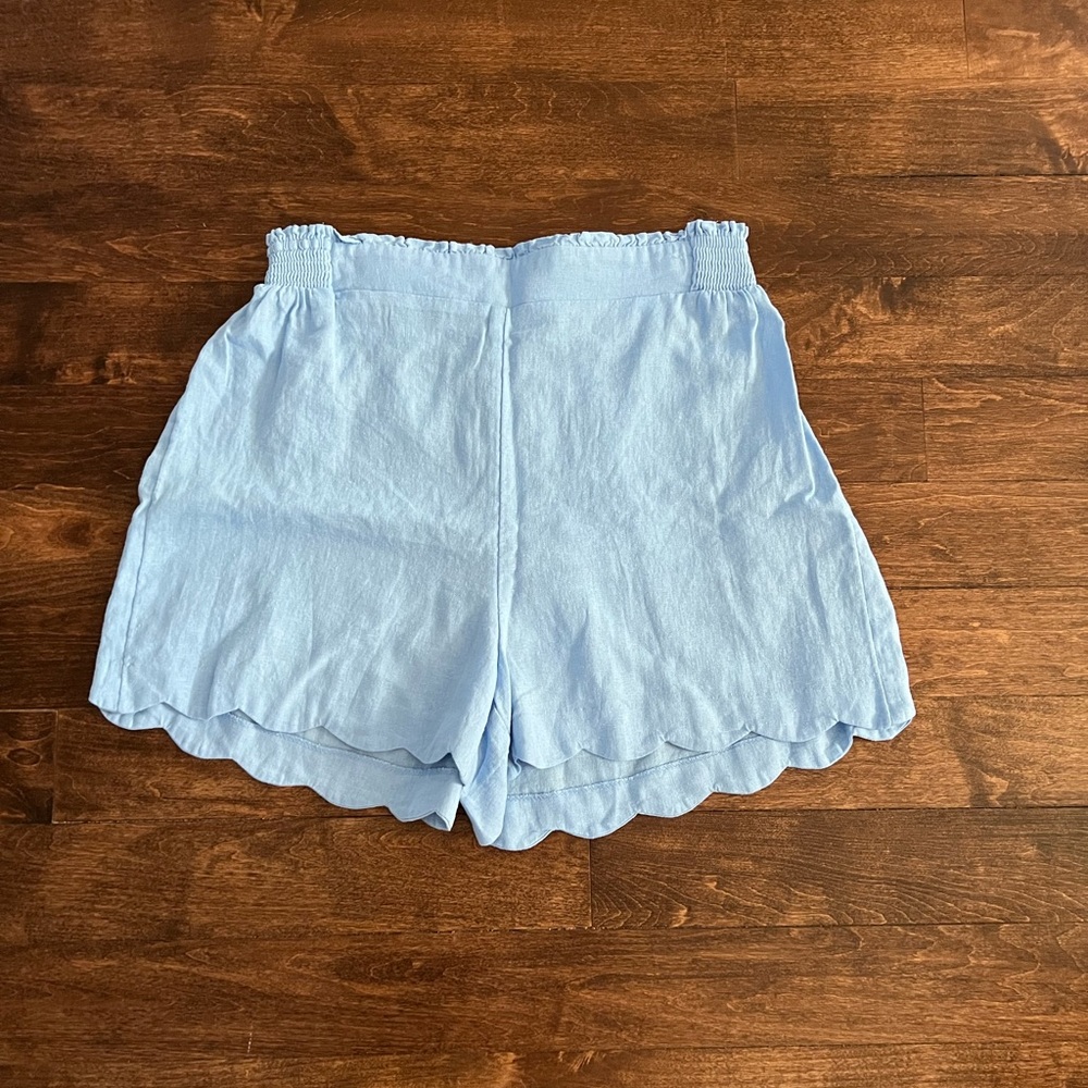 Scallop Shorts